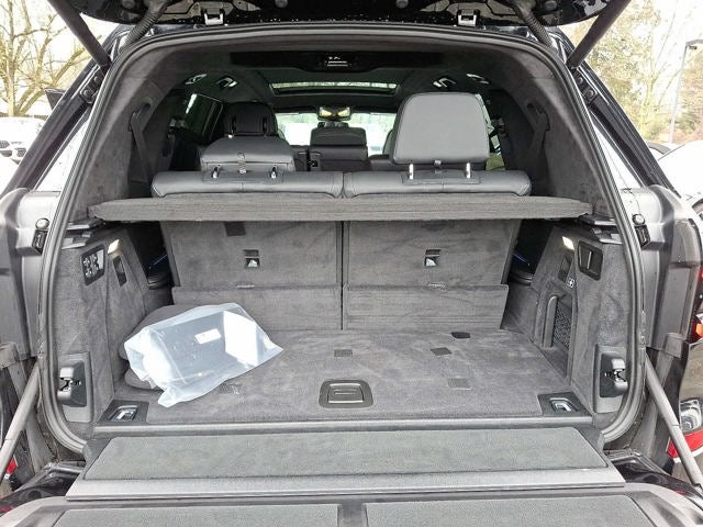 2024 BMW X7 xDrive40i Sports Activity Vehicle