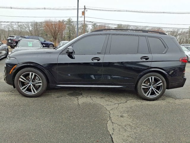 2024 BMW X7 xDrive40i Sports Activity Vehicle