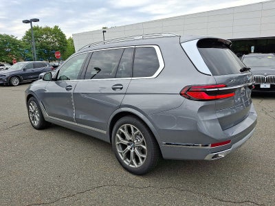 2027 BMW X7 xDrive40i Sports Activity Vehicle