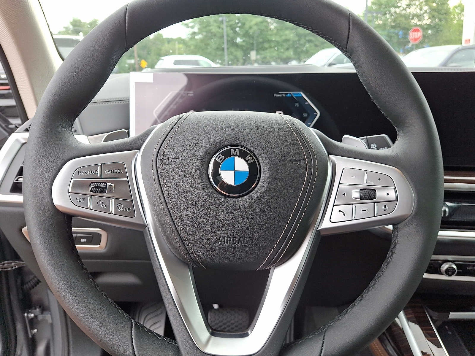 2027 BMW X7 xDrive40i Sports Activity Vehicle