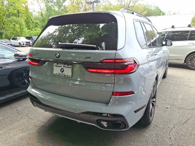 2027 BMW X7 xDrive40i Sports Activity Vehicle
