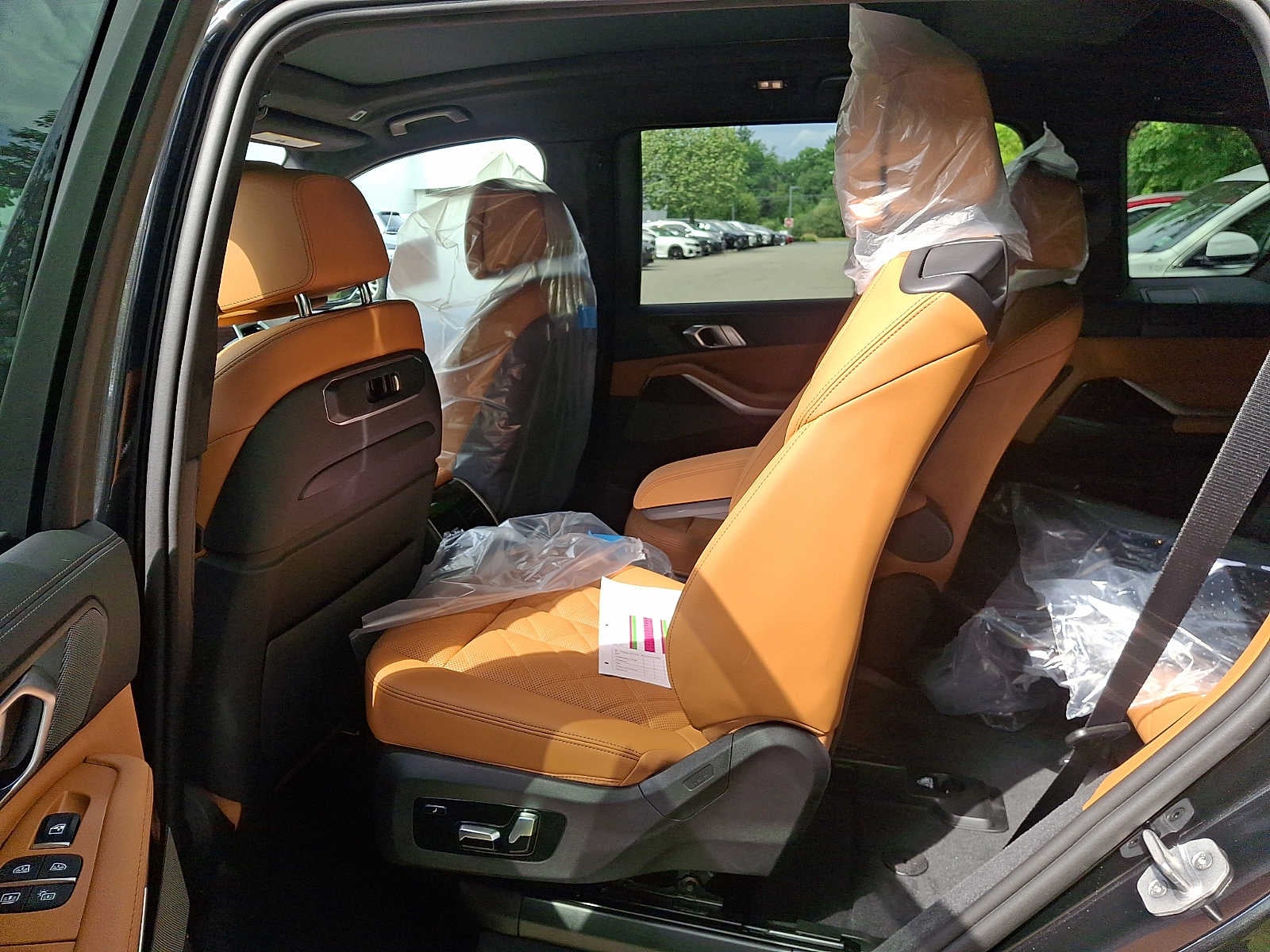 2027 BMW X7 xDrive40i Sports Activity Vehicle
