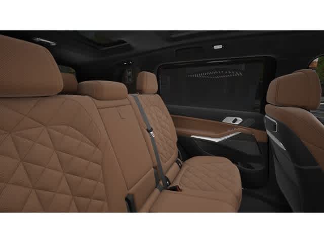 2026 BMW X7 xDrive40i Sports Activity Vehicle