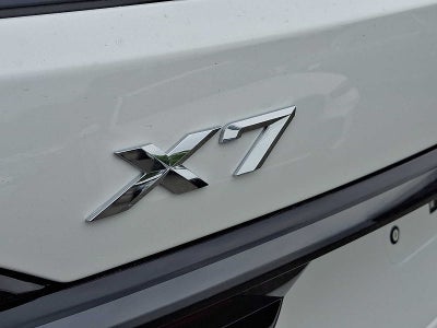 2027 BMW X7 xDrive40i Sports Activity Vehicle