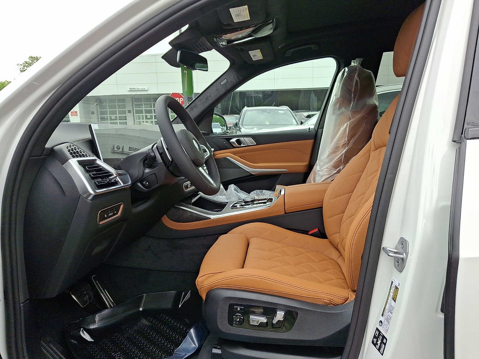 2027 BMW X7 xDrive40i Sports Activity Vehicle