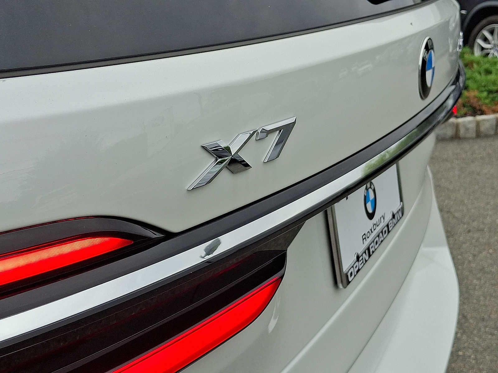 2027 BMW X7 xDrive40i Sports Activity Vehicle