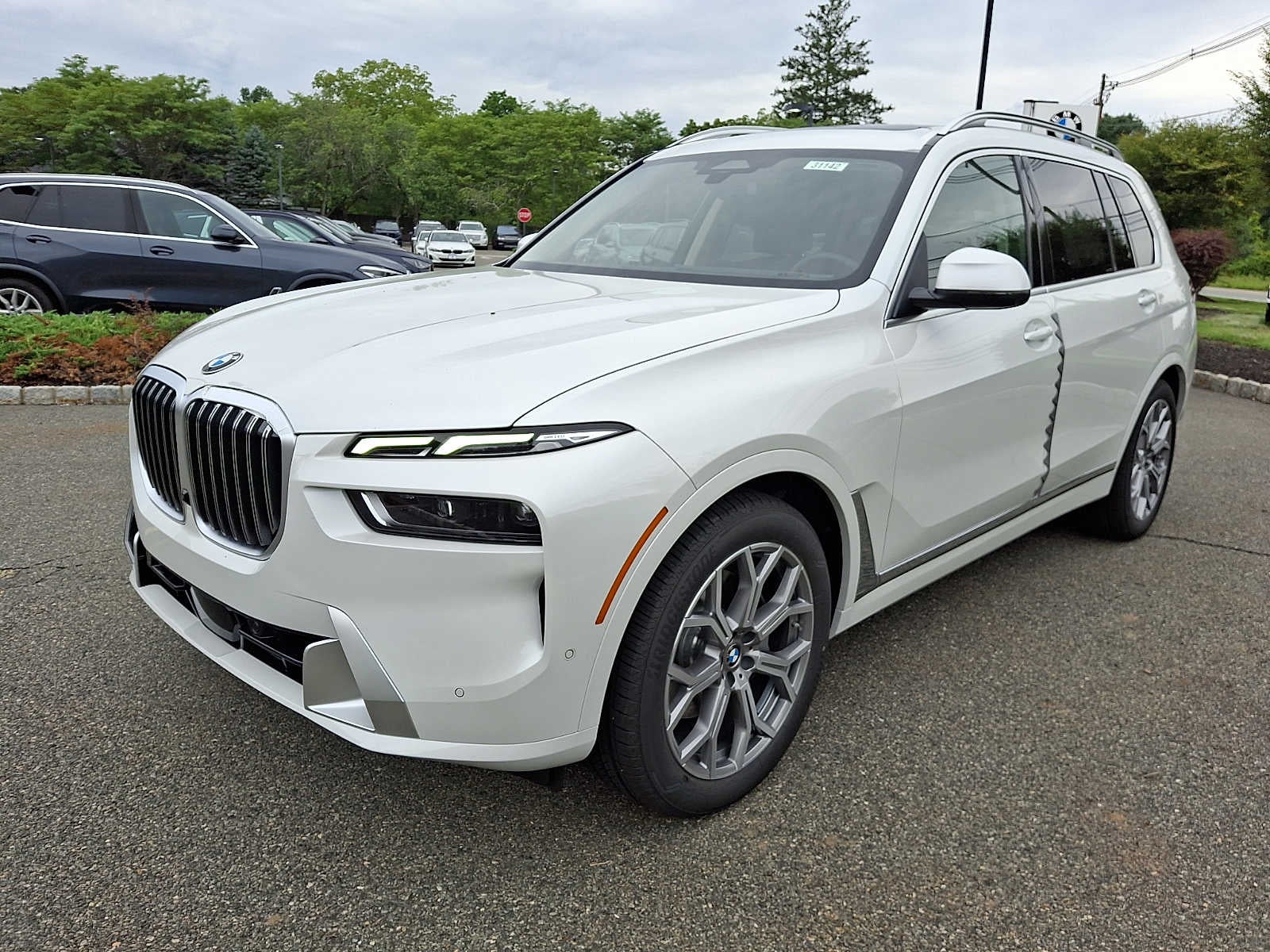2027 BMW X7 xDrive40i Sports Activity Vehicle