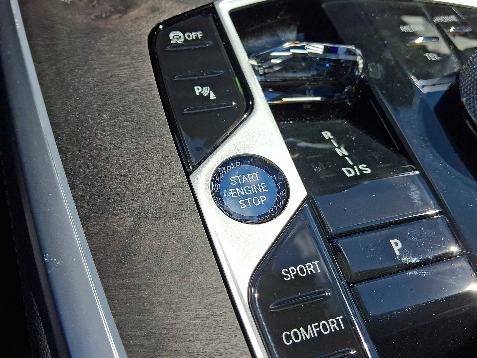 2026 BMW X7 xDrive40i Sports Activity Vehicle