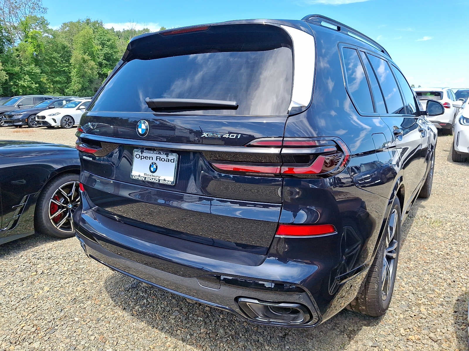 2027 BMW X7 xDrive40i Sports Activity Vehicle