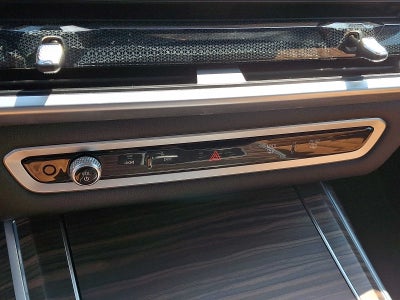 2024 BMW X7 xDrive40i Sports Activity Vehicle