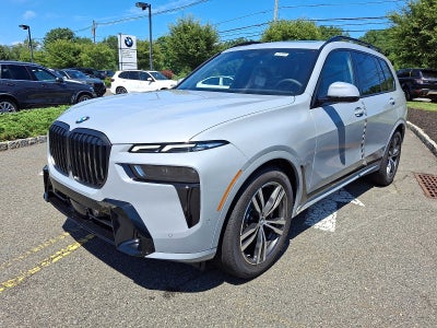 2027 BMW X7 xDrive40i Sports Activity Vehicle