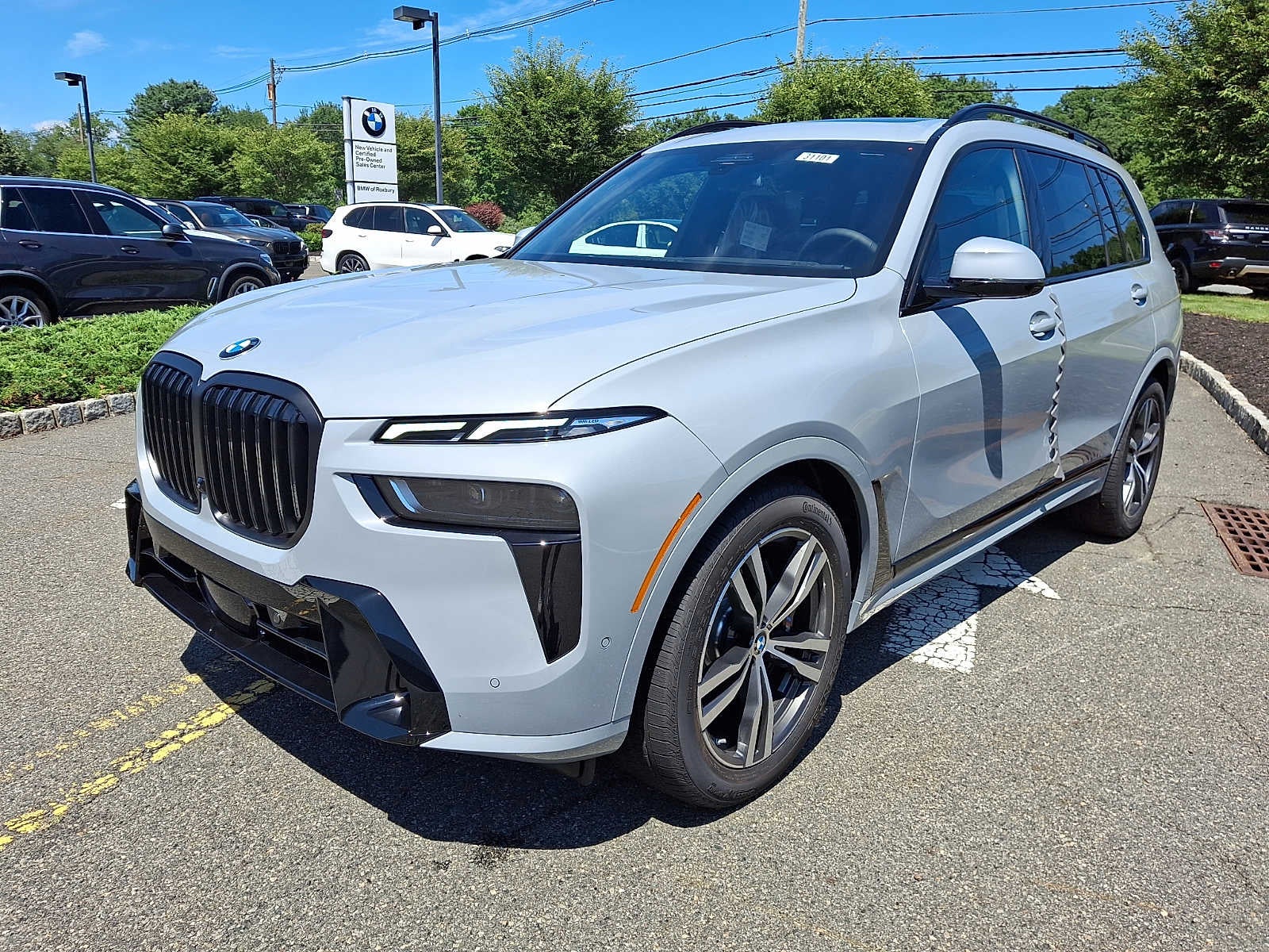 2027 BMW X7 xDrive40i Sports Activity Vehicle