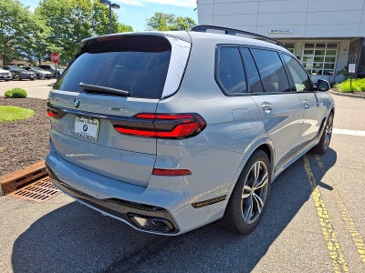 2027 BMW X7 xDrive40i Sports Activity Vehicle