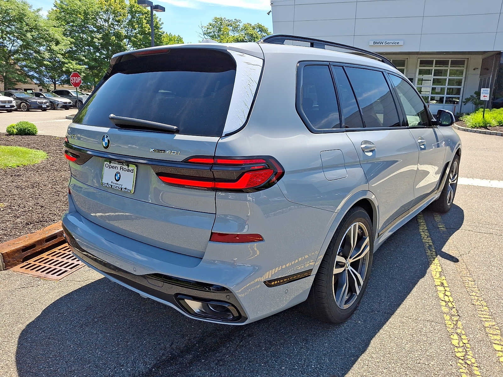 2027 BMW X7 xDrive40i Sports Activity Vehicle