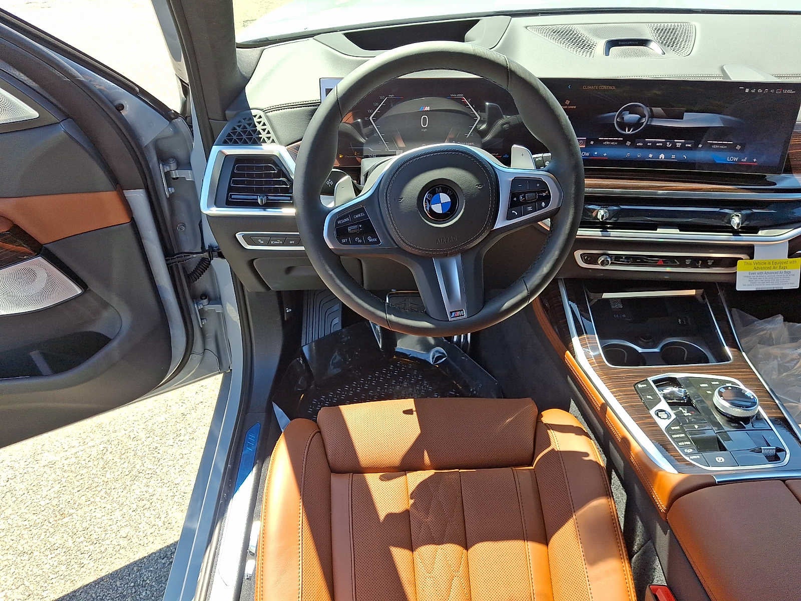 2027 BMW X7 xDrive40i Sports Activity Vehicle