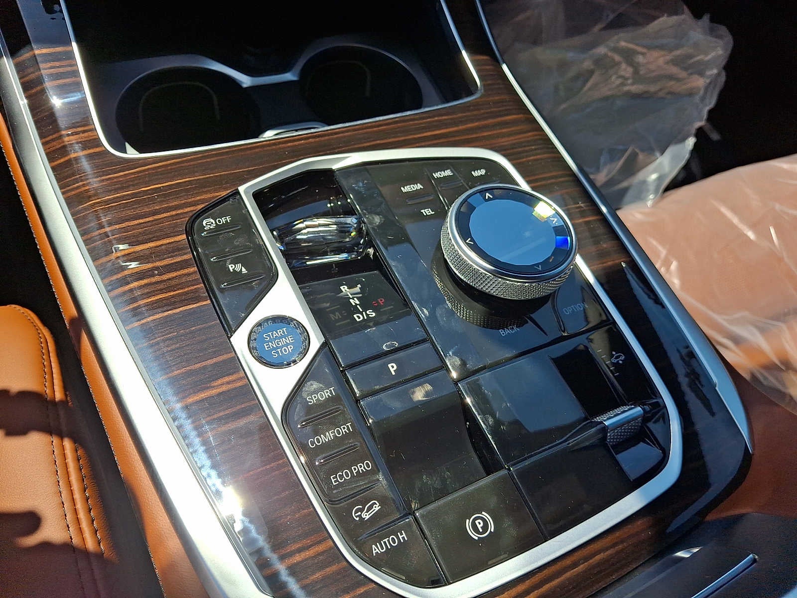 2027 BMW X7 xDrive40i Sports Activity Vehicle