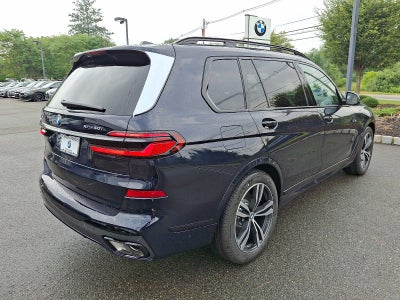 2027 BMW X7 xDrive40i Sports Activity Vehicle