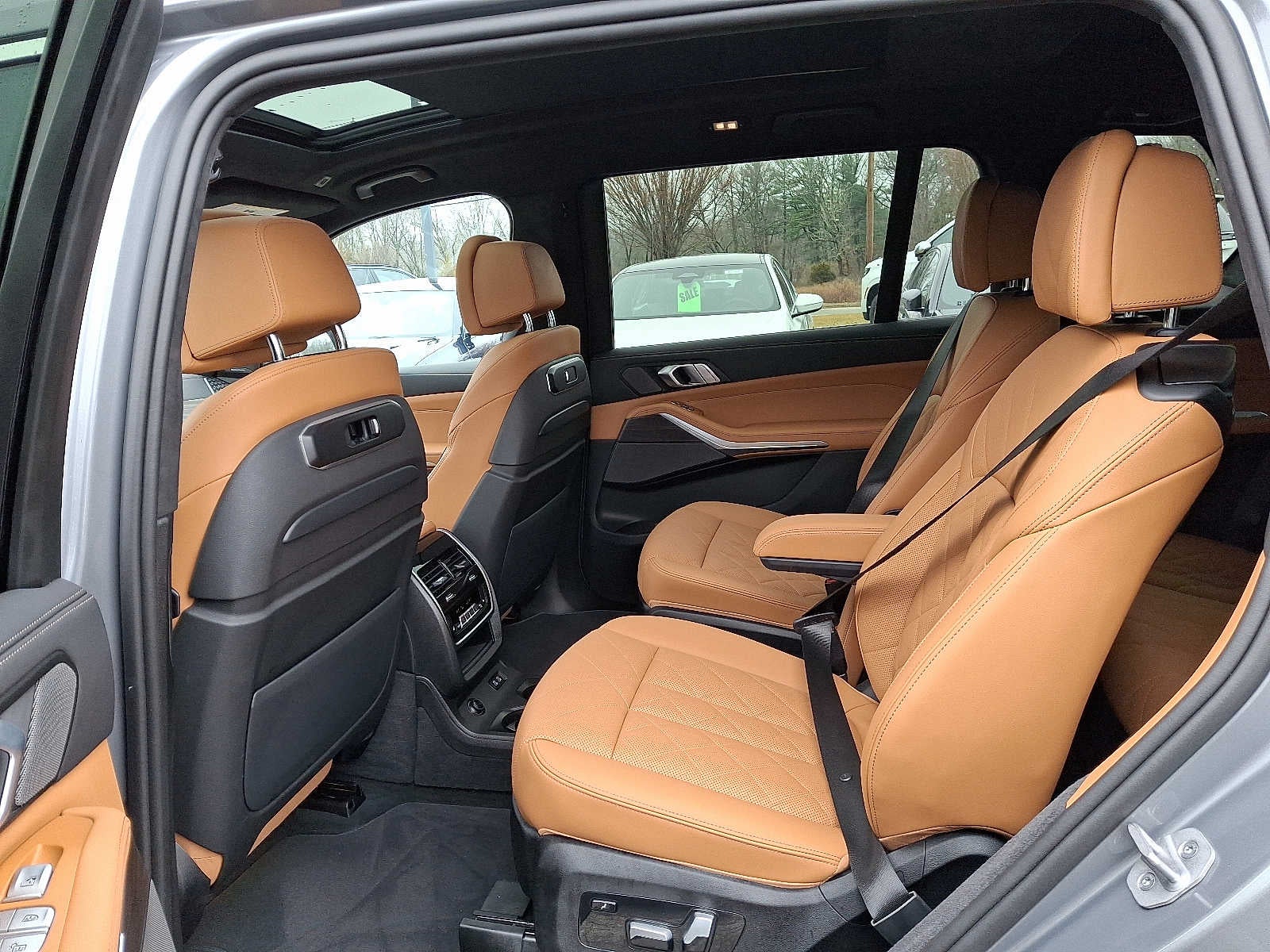 2025 BMW X7 xDrive40i Sports Activity Vehicle