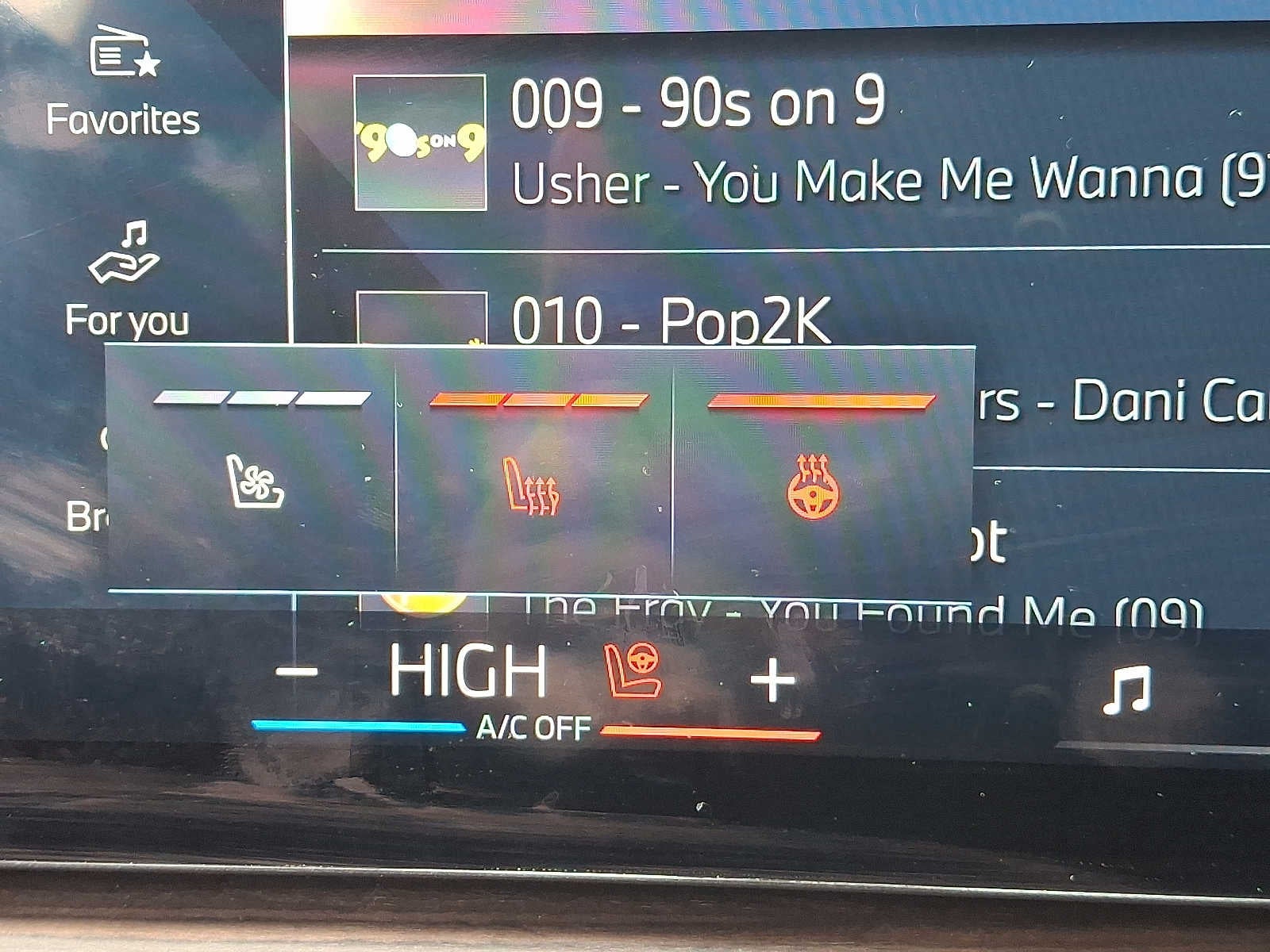 2025 BMW X7 xDrive40i Sports Activity Vehicle