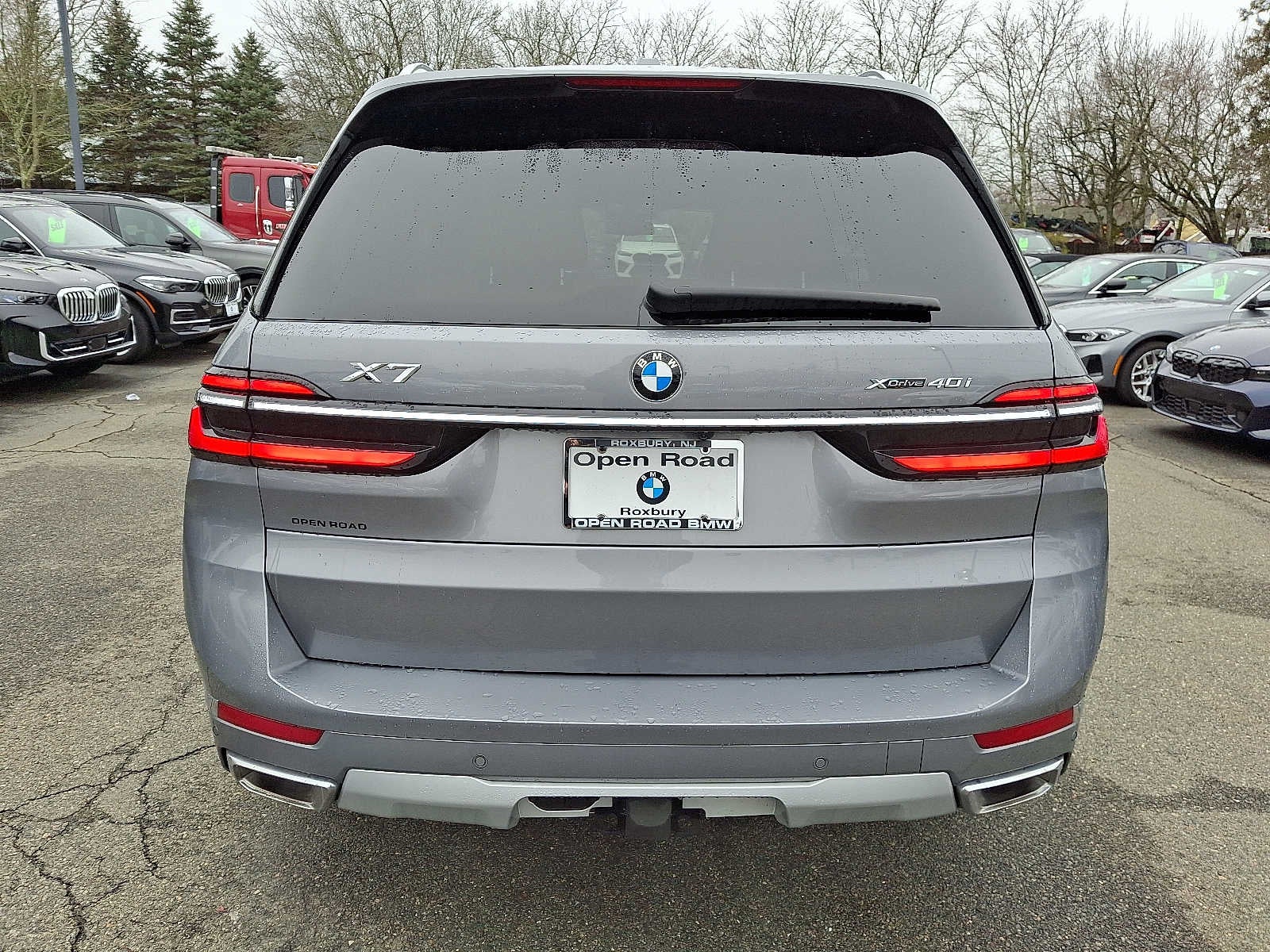 2025 BMW X7 xDrive40i Sports Activity Vehicle
