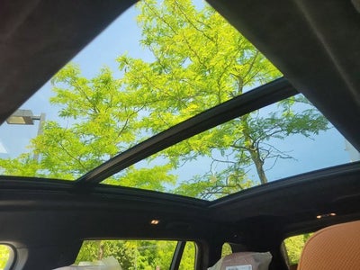 2025 BMW X7 xDrive40i Sports Activity Vehicle