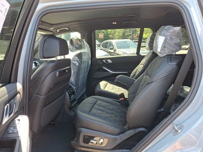 2027 BMW X7 xDrive40i Sports Activity Vehicle