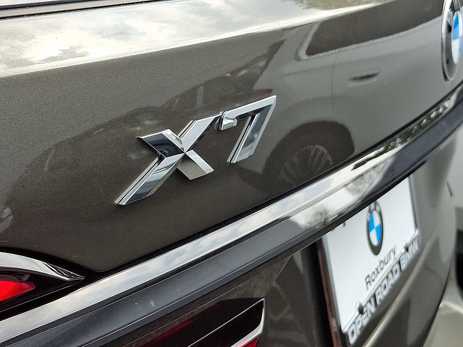 2027 BMW X7 xDrive40i Sports Activity Vehicle