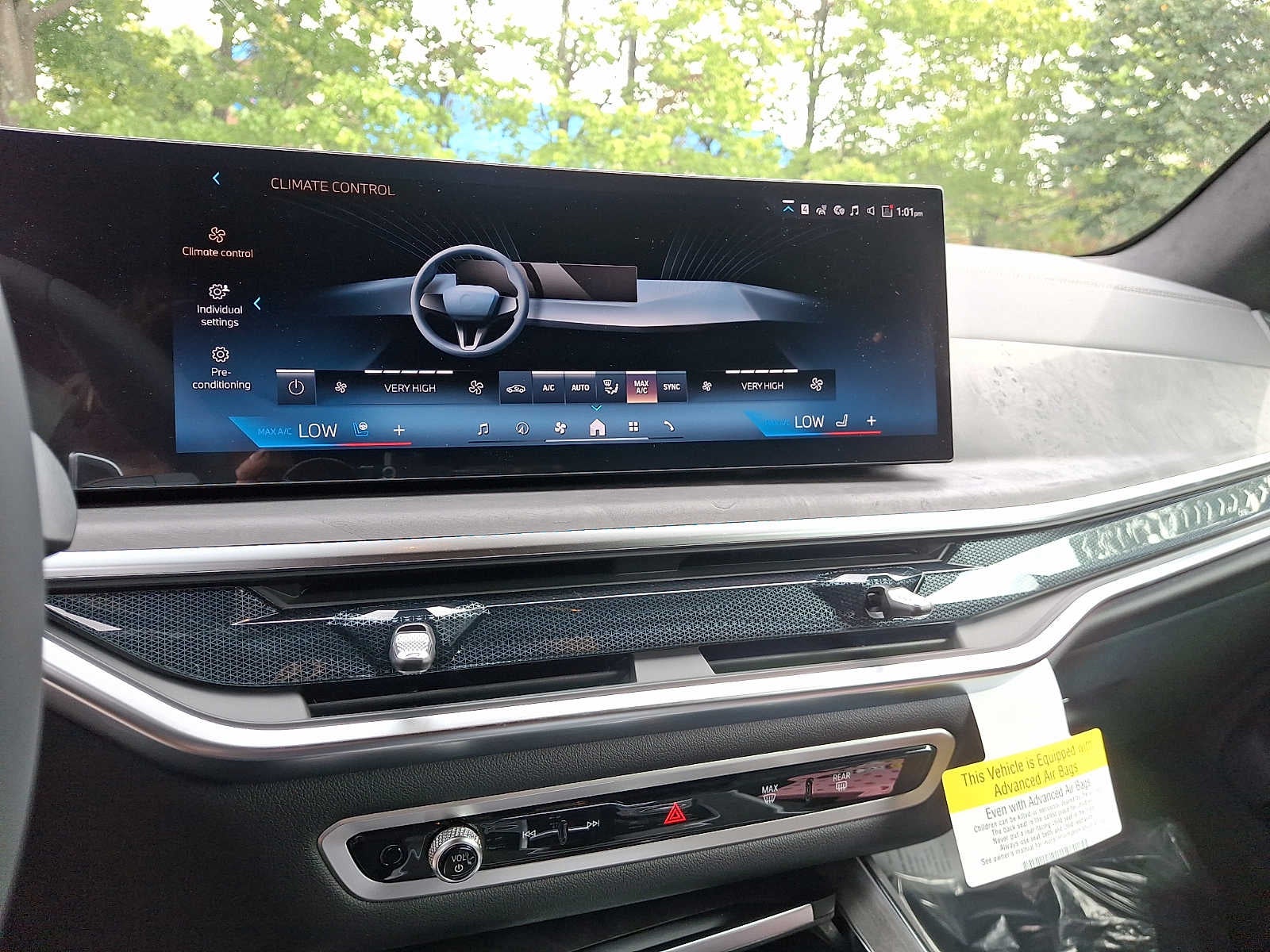 2027 BMW X7 xDrive40i Sports Activity Vehicle