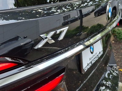 2027 BMW X7 xDrive40i Sports Activity Vehicle