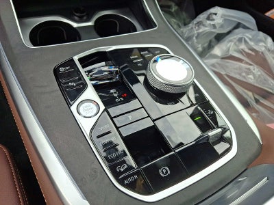 2027 BMW X7 xDrive40i Sports Activity Vehicle