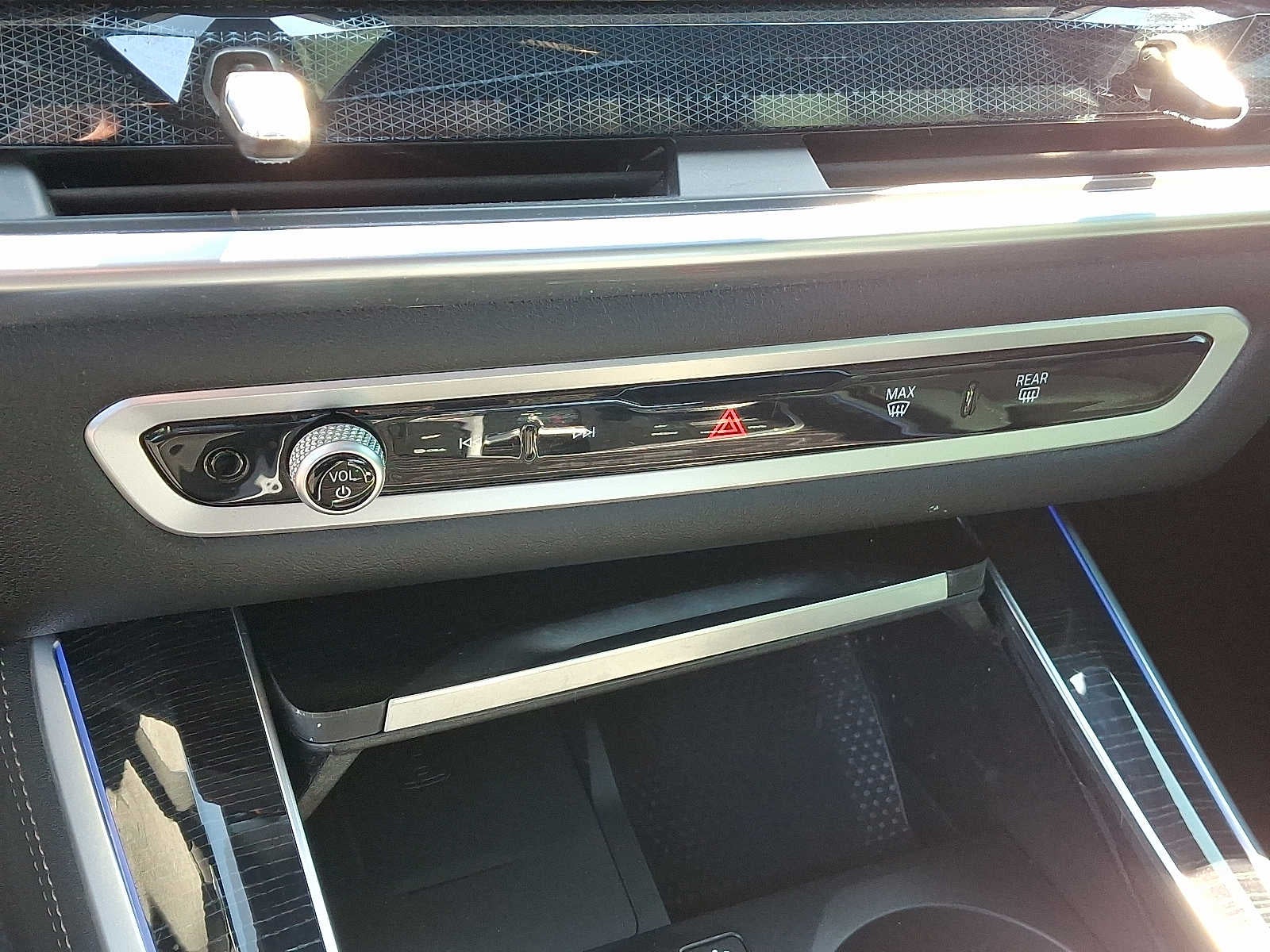 2025 BMW X5 xDrive40i Sports Activity Vehicle