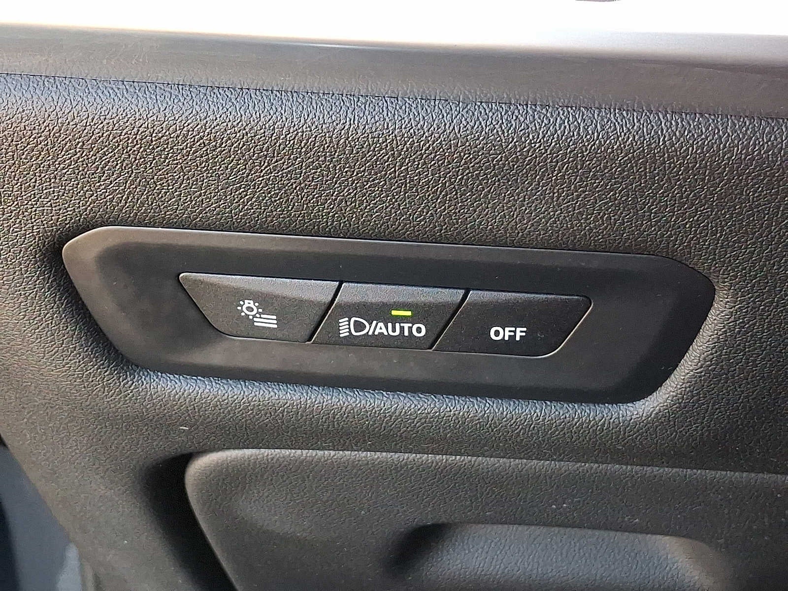 2025 BMW X5 xDrive40i Sports Activity Vehicle