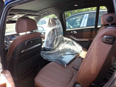 2027 BMW X7 M60i Sports Activity Vehicle