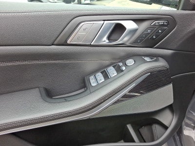 2022 BMW X7 M50i Sports Activity Vehicle