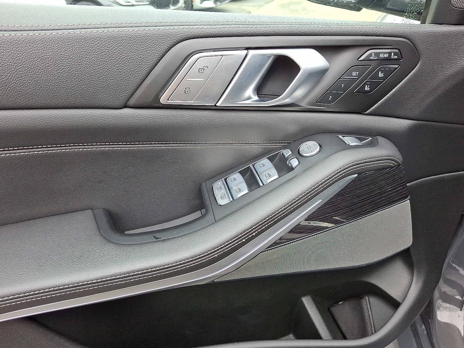 2022 BMW X7 M50i Sports Activity Vehicle