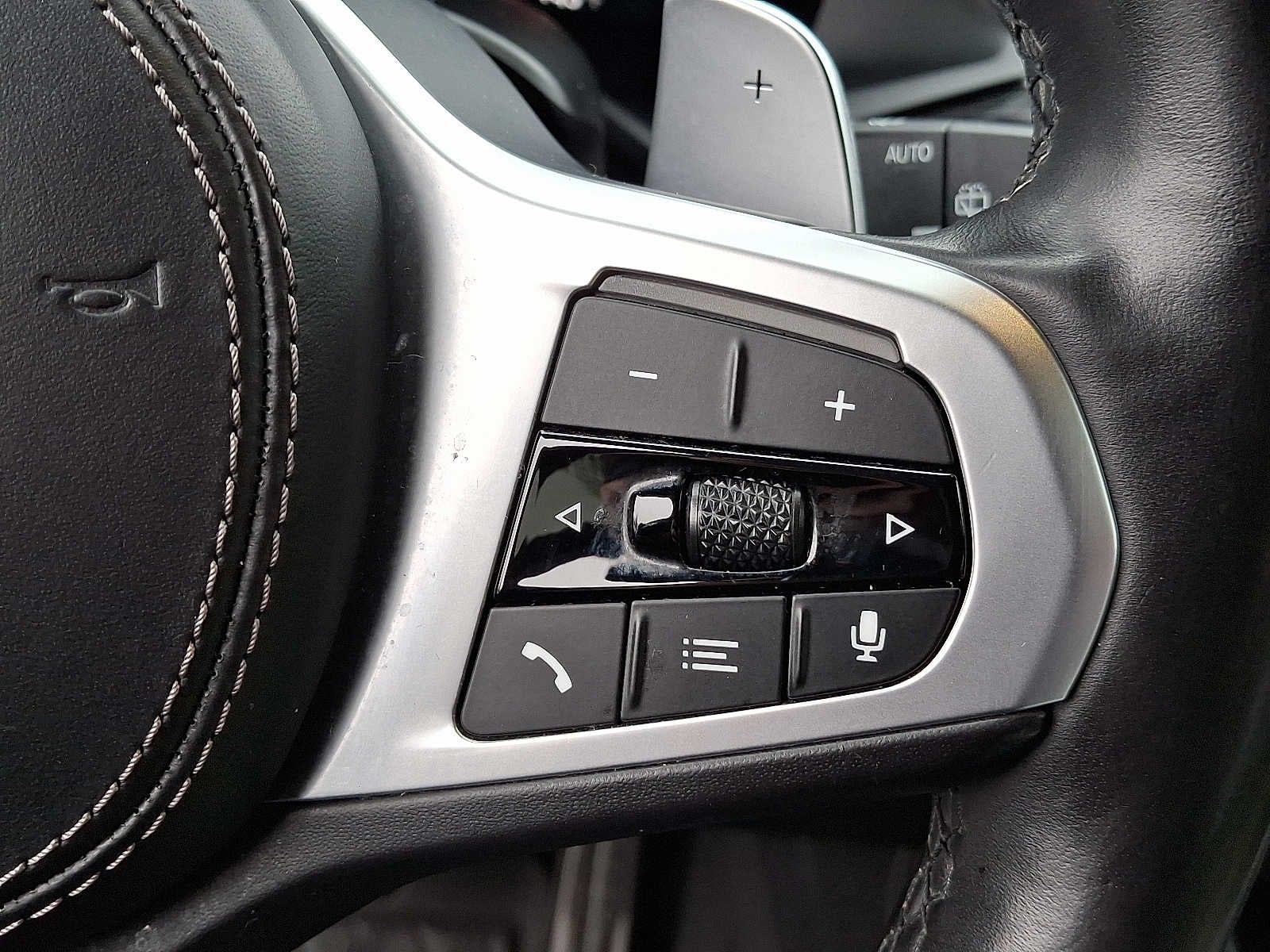 2022 BMW X7 M50i Sports Activity Vehicle