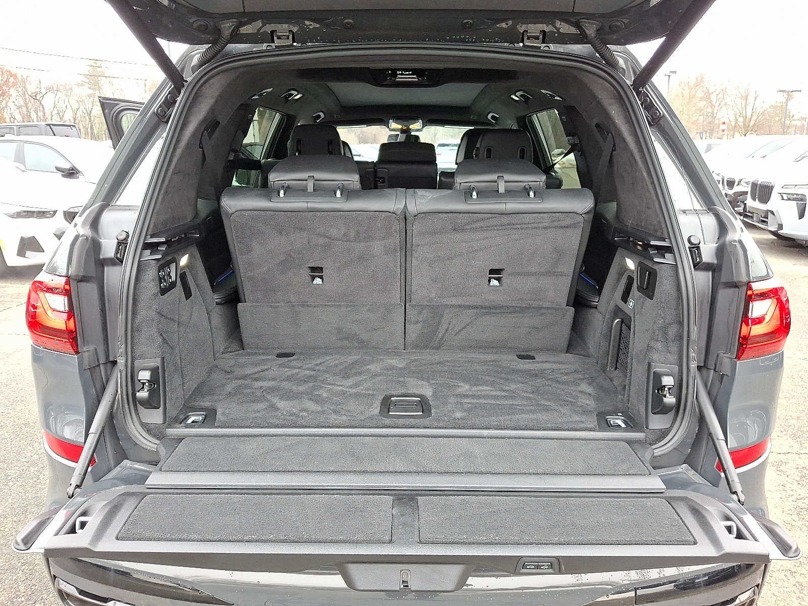 2022 BMW X7 M50i Sports Activity Vehicle