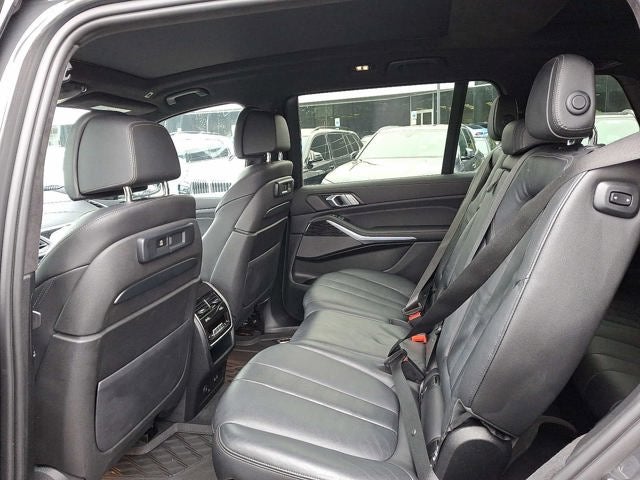 2022 BMW X7 M50i Sports Activity Vehicle