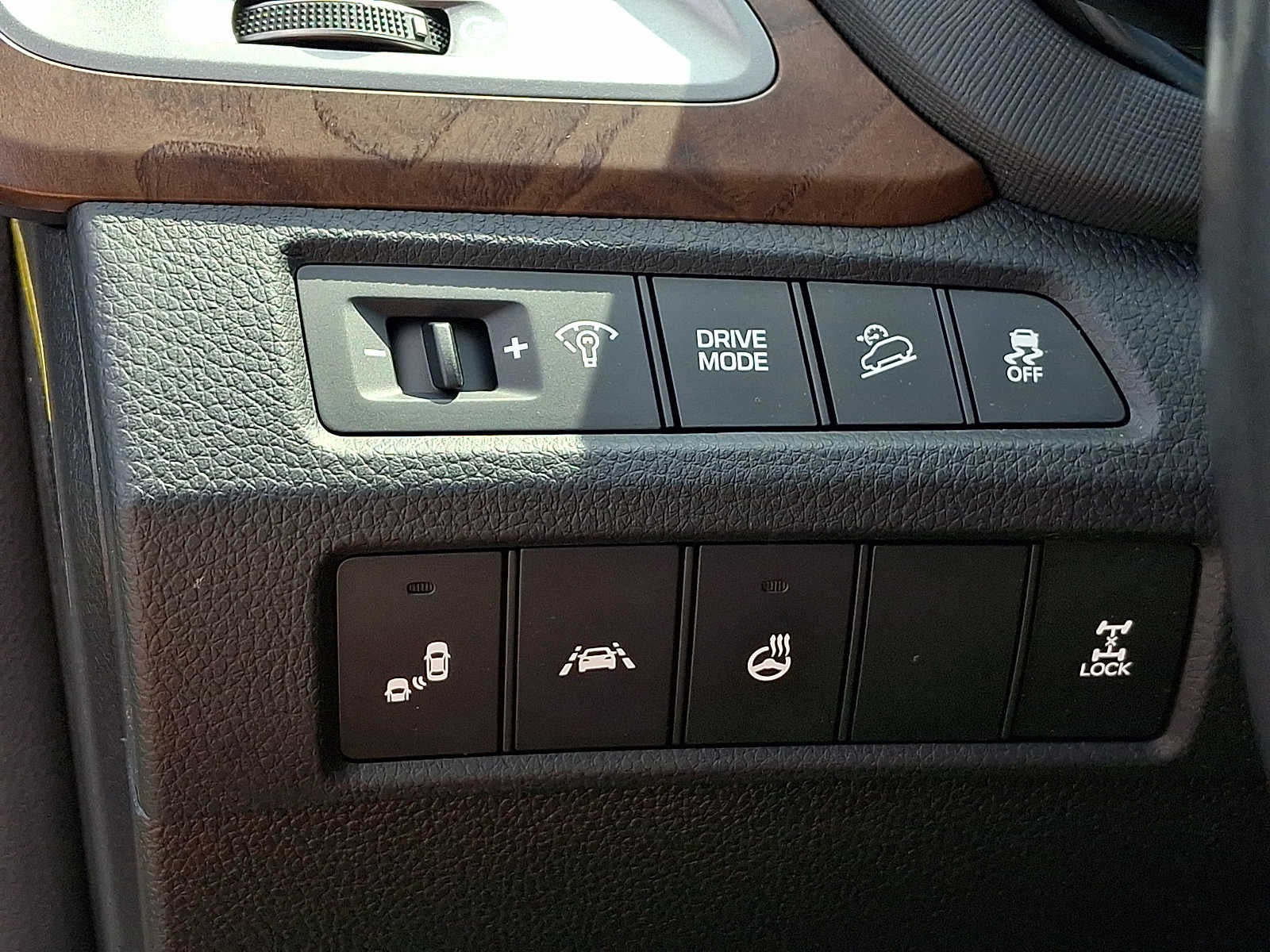 2018 Hyundai Santa Fe Sport 2.0T Ultimate Auto AWD