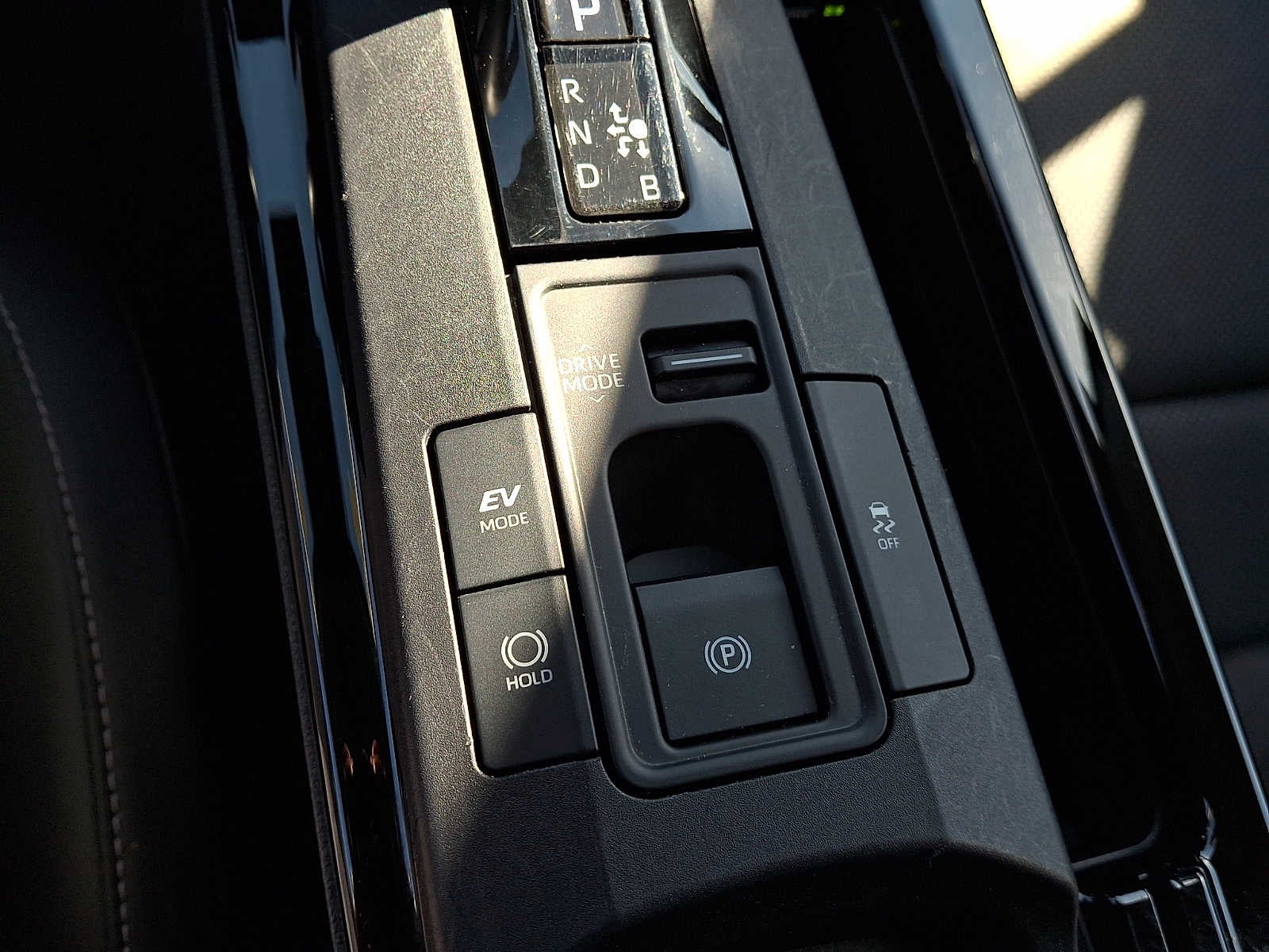 2023 Toyota Prius Limited AWD