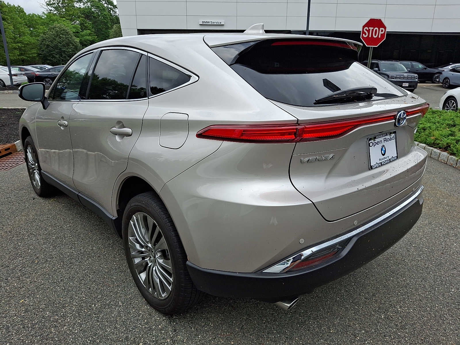 2023 Toyota Venza Limited AWD