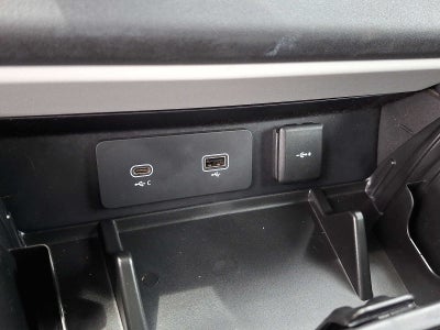2023 Land Rover Defender 110 SE AWD