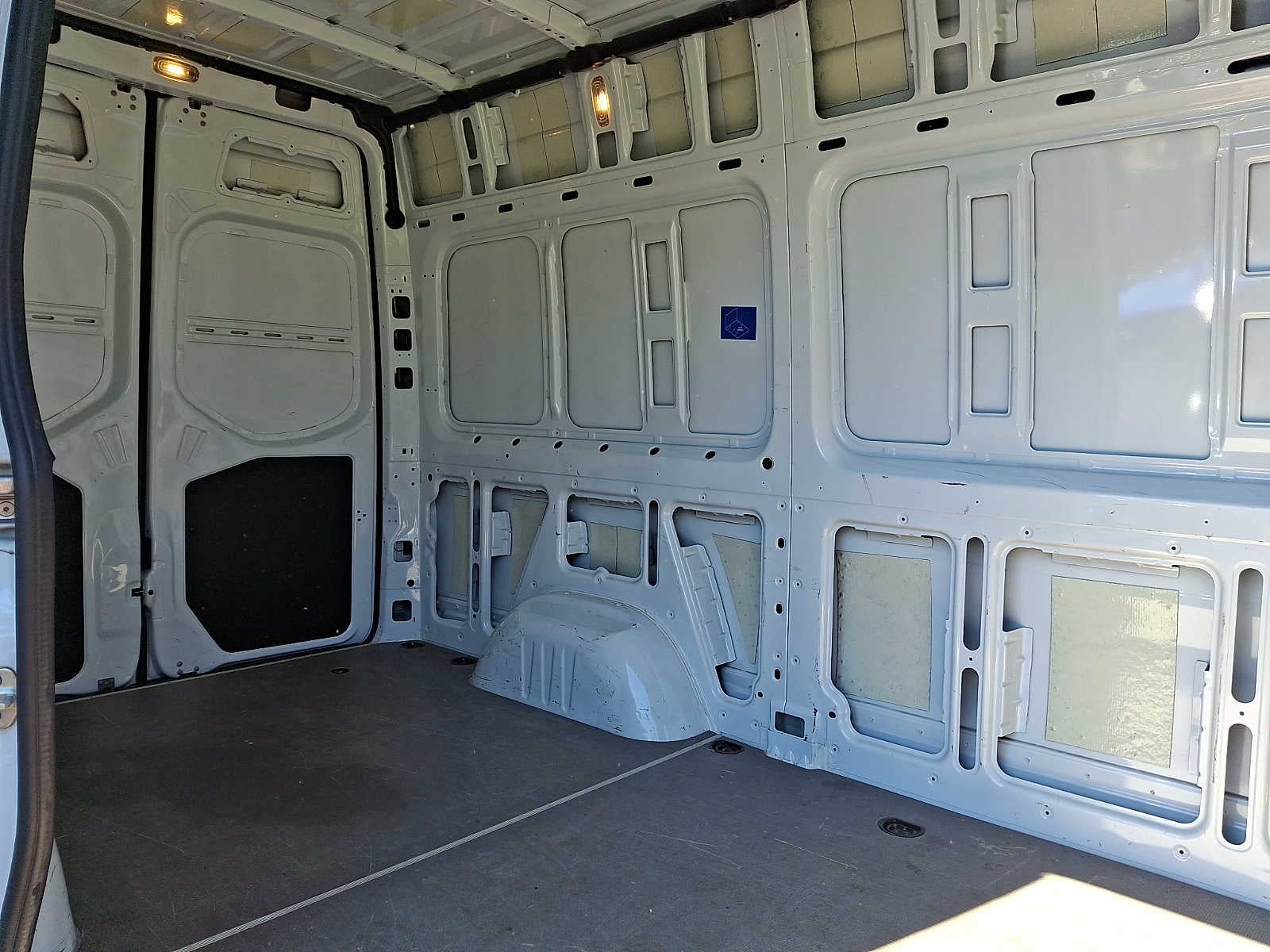 2023 Mercedes-Benz Sprinter 2500 Standard Roof I4 Diesel HO 144 RWD
