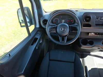 2023 Mercedes-Benz Sprinter 2500 Standard Roof I4 Diesel HO 144 RWD
