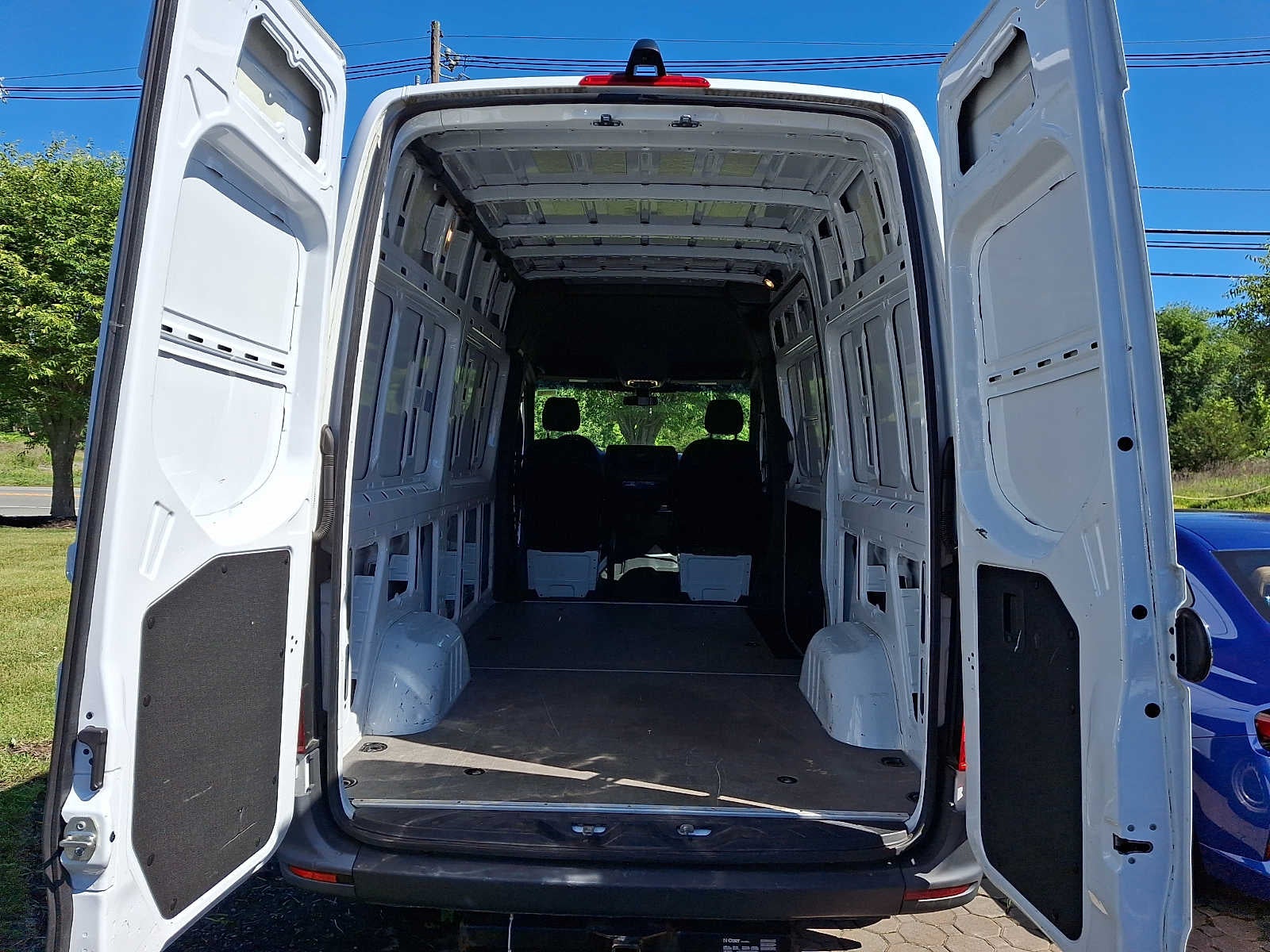 2023 Mercedes-Benz Sprinter 2500 Standard Roof I4 Diesel HO 144 RWD