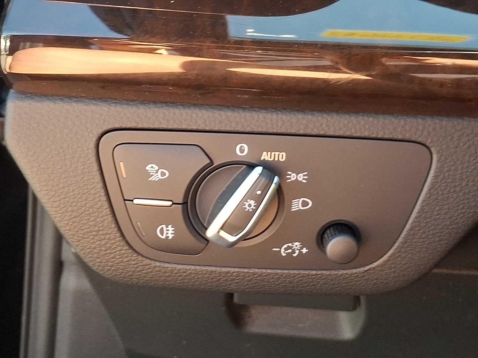 2019 Audi Q5 Premium Plus 45 TFSI quattro