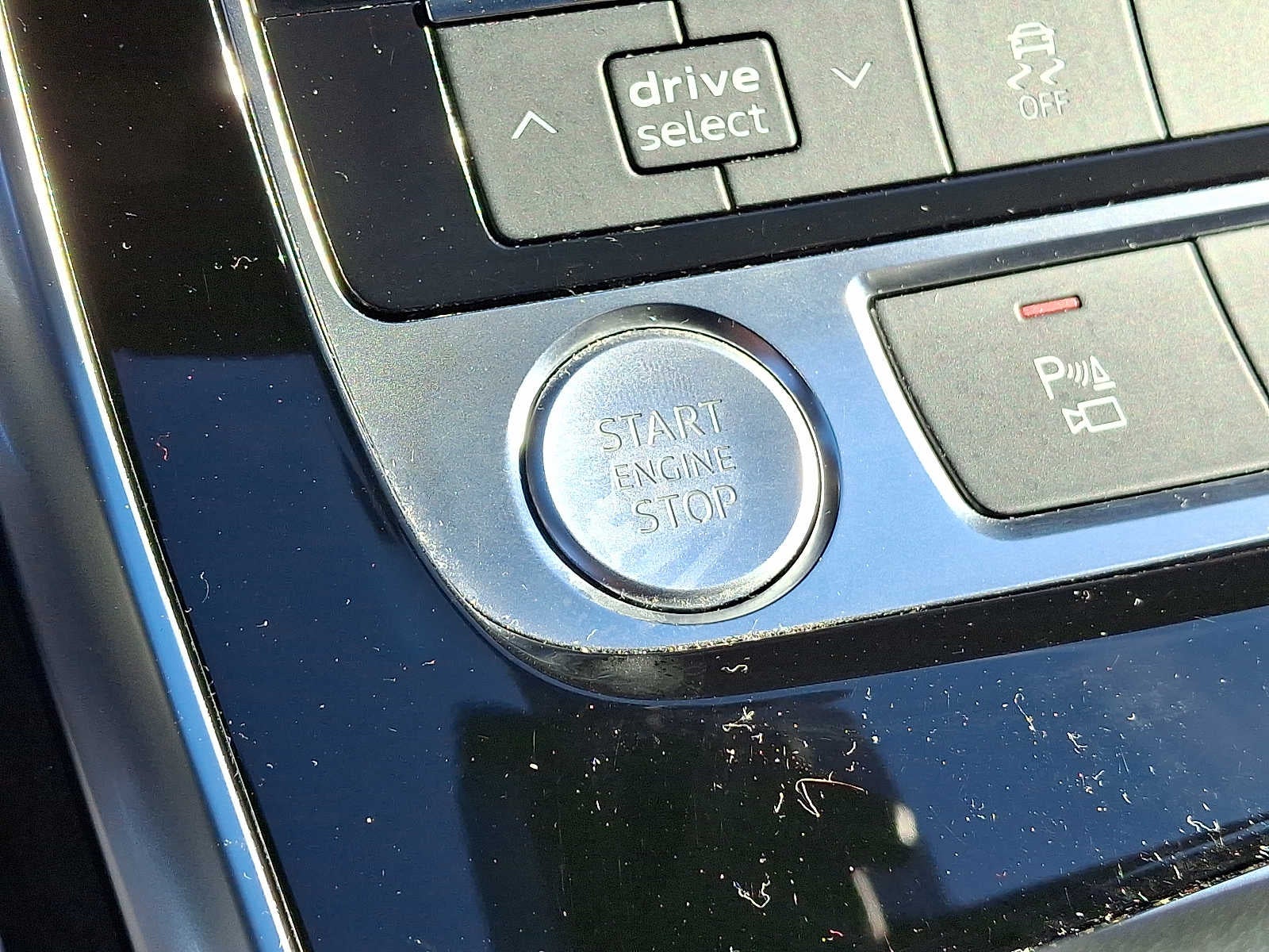 2020 Audi Q8 Premium Plus 55 TFSI quattro