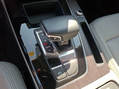 2022 Audi Q5 S line Premium 45 TFSI quattro