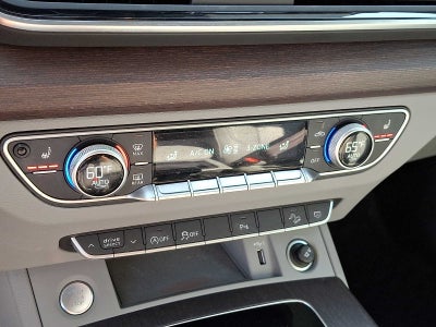 2022 Audi Q5 S line Premium 45 TFSI quattro