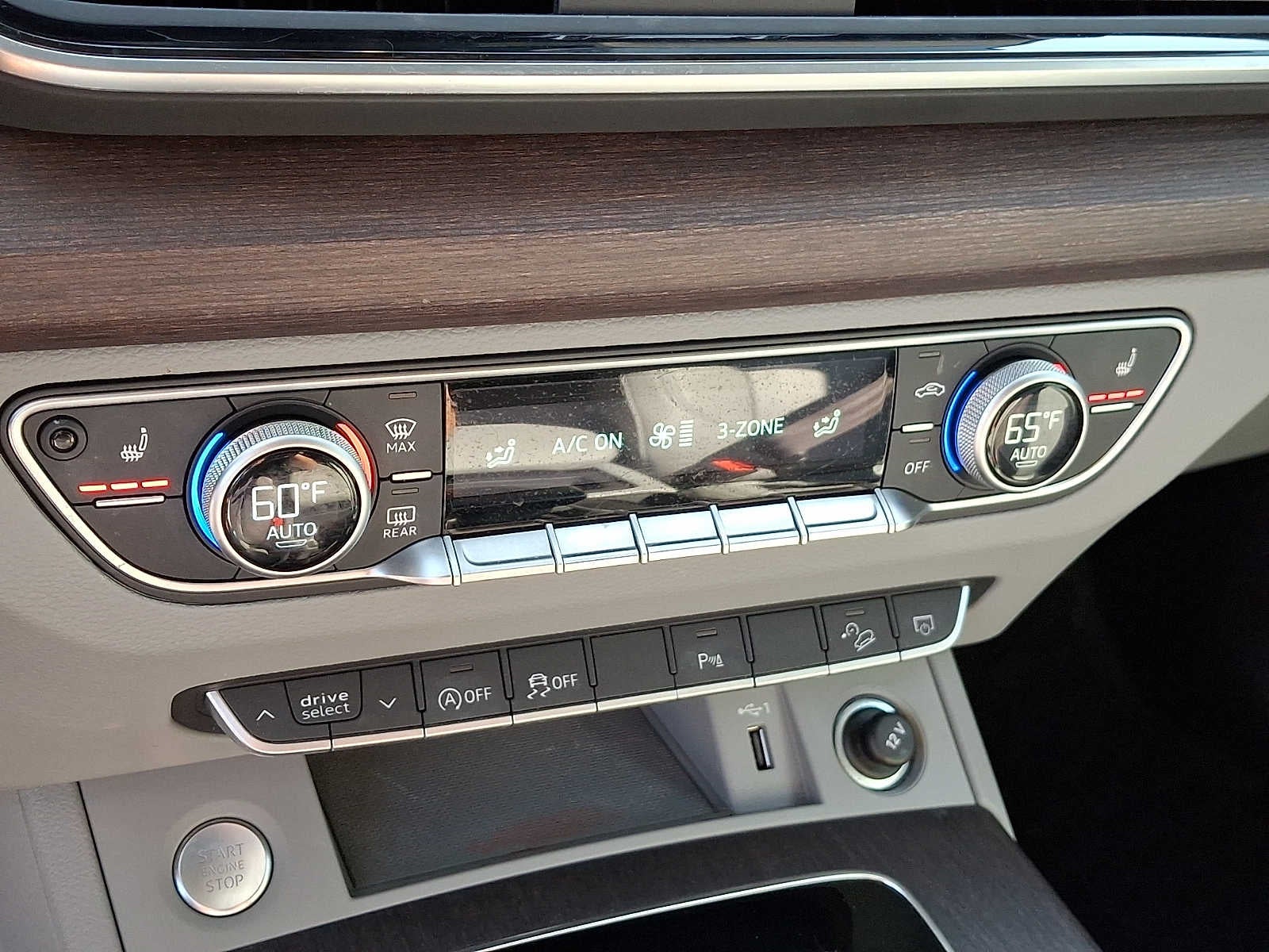 2022 Audi Q5 S line Premium 45 TFSI quattro